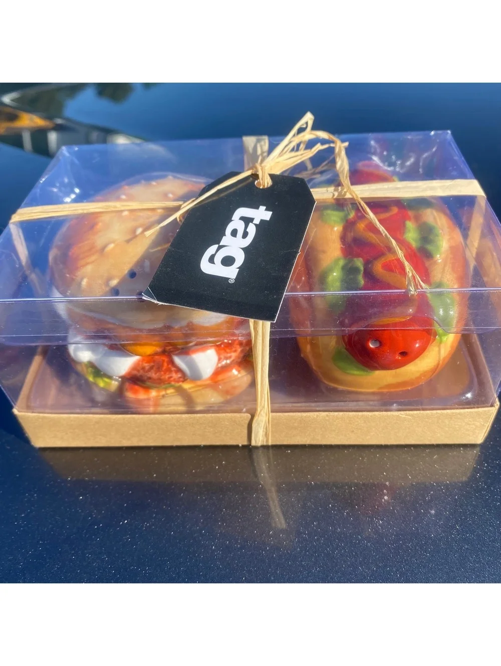 TAG Burger & Hot Dog Salt and Pepper Shaker Set Ceramic Foodie Kitchen Decor